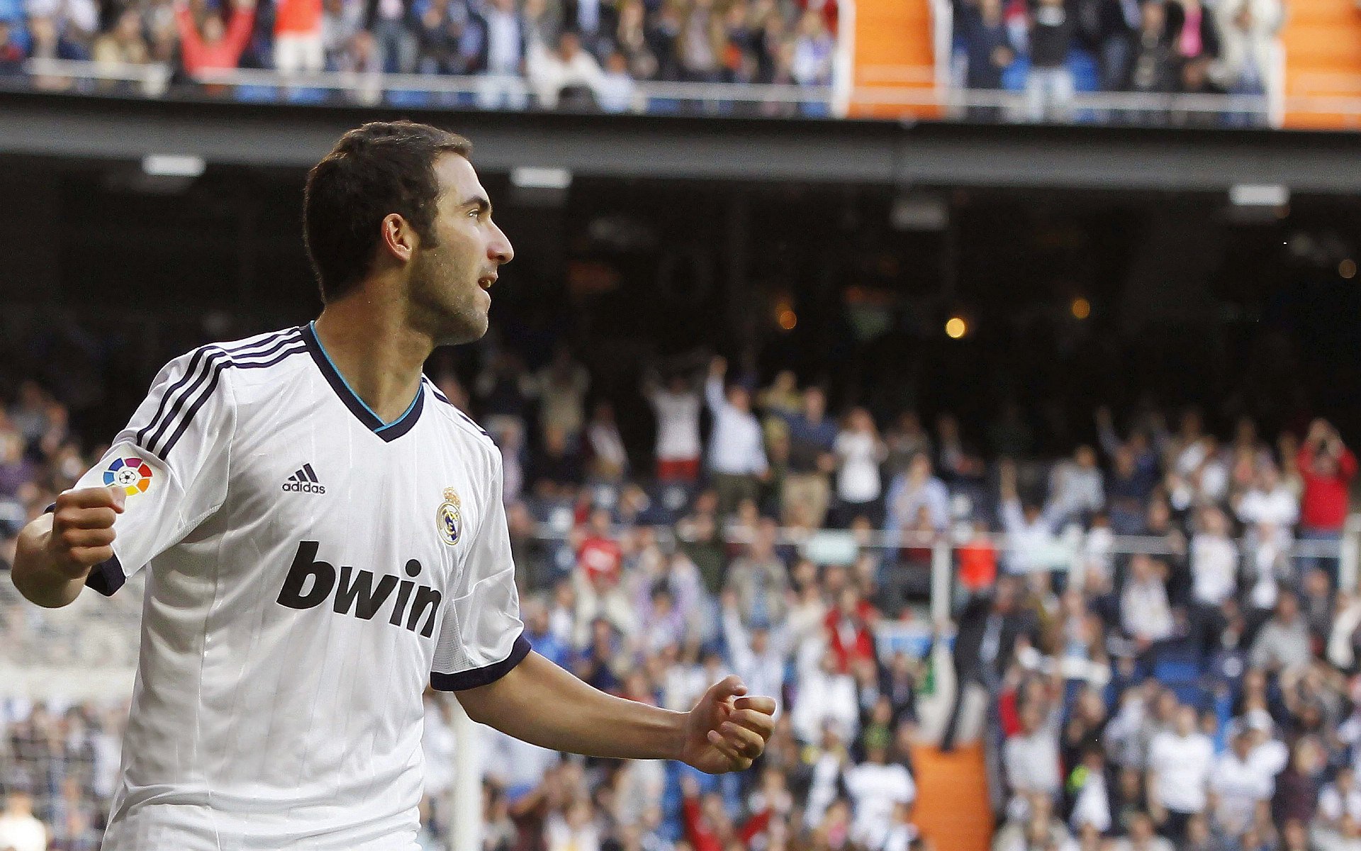 利物浦欧冠征途上扬，目标再登巅峰